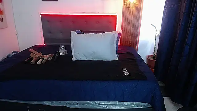 دردشة sasi_luna الجنسية المباشرة