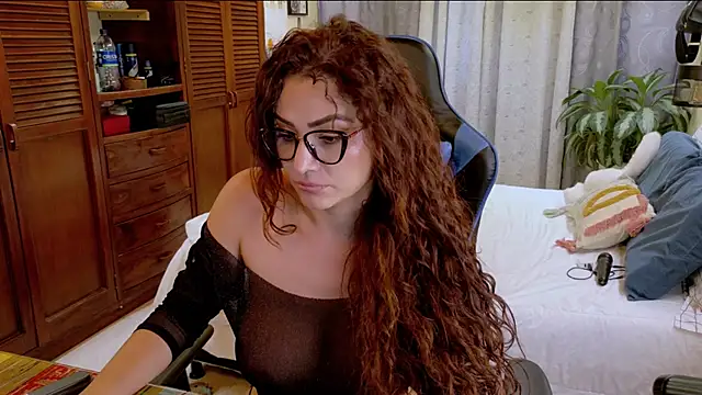 Abrilqueen Live XXX-chat