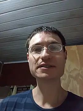 Онлайн чат XXX stuart_hermann