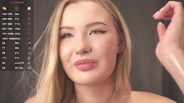 MeridithFitzherbert's Webcam Show