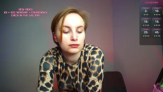 XXX chat uživo modela KinkyMissCherry
