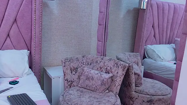 צ'אט XXX בשידור חי של CataScoth