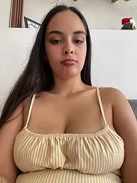 Онлайн чат XXX gabyaridi