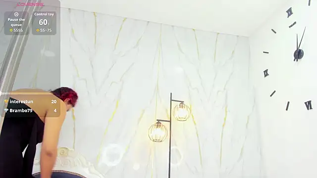 ViolettaNaughty Pertunjukan Webcam