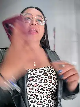 Mia_Risky-1 网络视讯表演