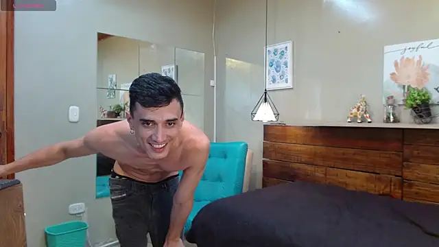 FelipeFriendly 现场XXX聊天
