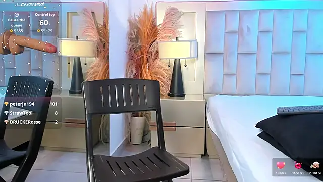 Chat +18 de MaxxieRay ao vivo