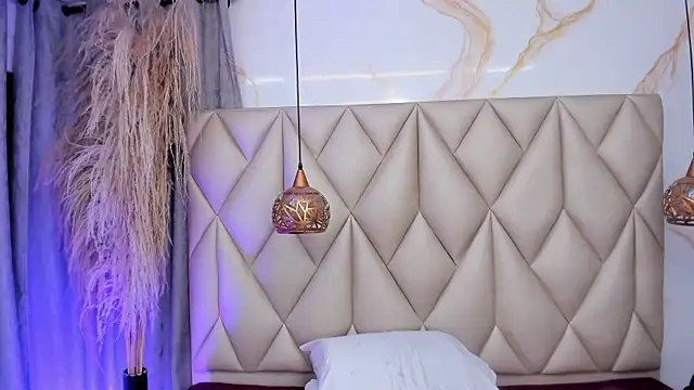 Ibbie_drastic Adlı Modelin Canlı XXX Sohbeti