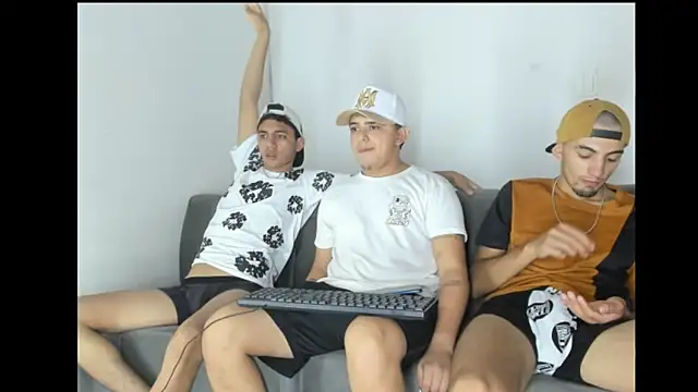 Chat XXX Live Charlie_Scorpion