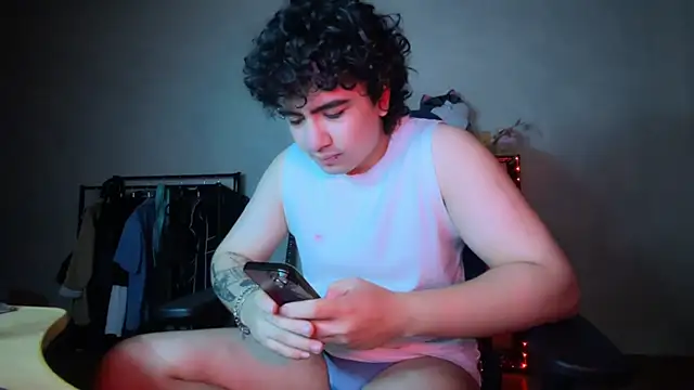 _ELIGOS_ Chat XXX in diretta