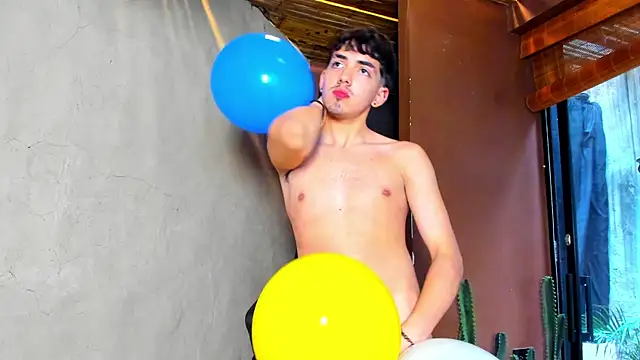 Chatroom XXX en direct de AxelStong