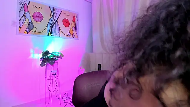Chatroom XXX en direct de StarMilf