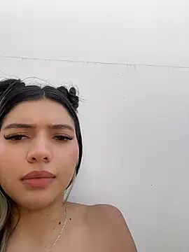 Chat +18 de LolliePopsXXX ao vivo