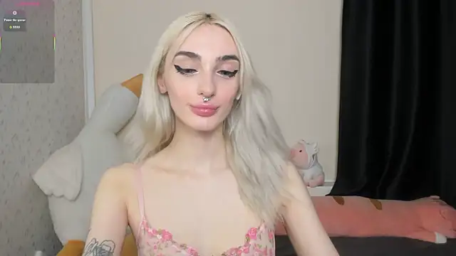 succubantra's Live XXX Chat