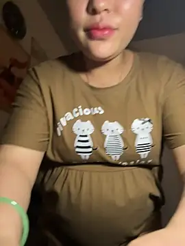 Lina-Naughty Show Webcam