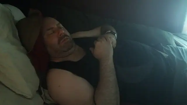 immikew1975 Webcam Show