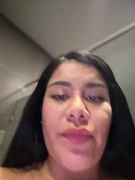 Chatroom XXX en direct de Issane_Peru