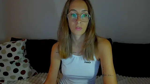 DesireMore90 Live XXX-chat