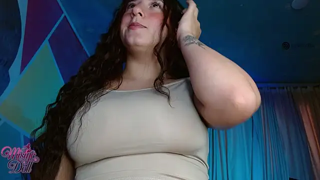 Mysticdooll69 Chat XXX in diretta