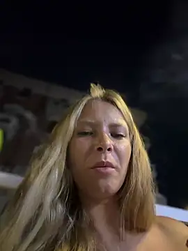 AnastasiaAniess Adlı Modelin Canlı XXX Sohbeti