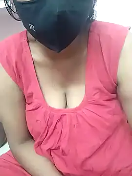 Jessy_telugu89 élő XXX-chatje