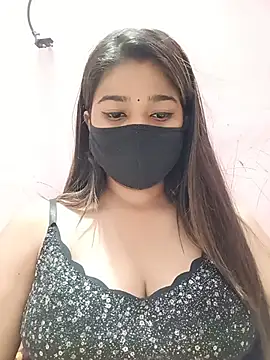 Simran-001 Adlı Modelin Canlı XXX Sohbeti