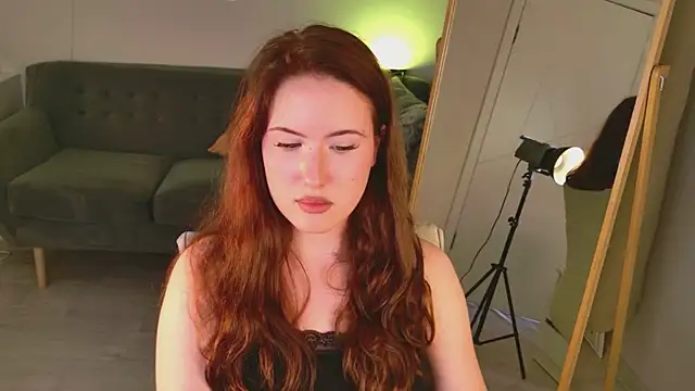 ChloeAster's Live XXX Chat