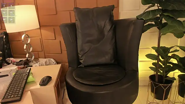 NaomyRivera's Live XXX Chat