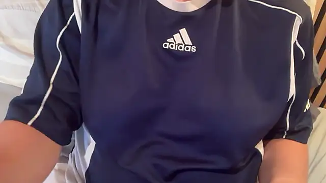 Živý XXX chat Lucyschickt