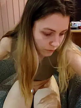 Czat XXX na żywo – MochiNy4n