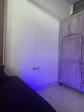 Chat +18 de EmilyNoir1 ao vivo