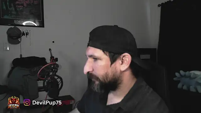 DevilPup75_ 现场XXX聊天