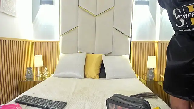 KarinaaCoxxn Live XXX chat