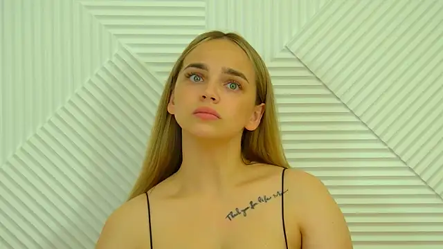 AnitaVenture's Live XXX Chat