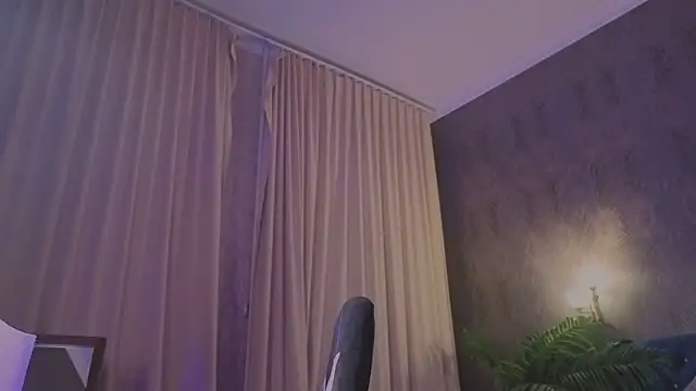 Sheena_coy: απευθείας συνομιλία ΧΧΧ
