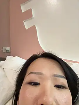 xinxiny1's Live XXX Chat