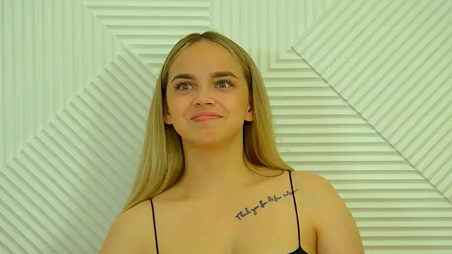 AnitaVenture's Live XXX Chat