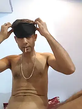Sexyboycroy XXX чат на живо