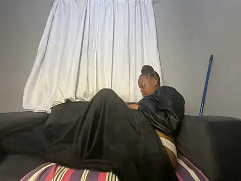 Chat XXX ao vivo de Submissivebitchxxx