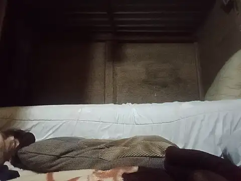 הופעת וובקאם של Cozy_Worl44