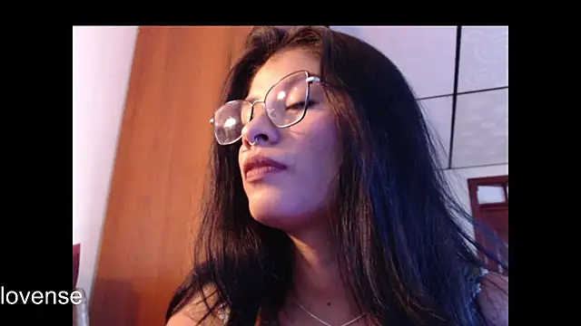 hanna_beili Chat XXX in diretta