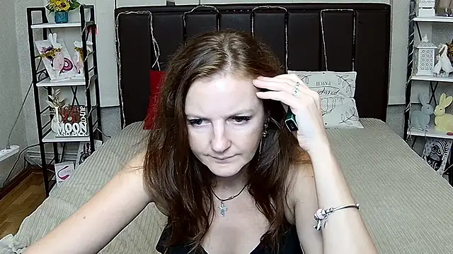 MeganPirs' Live XXX Chat