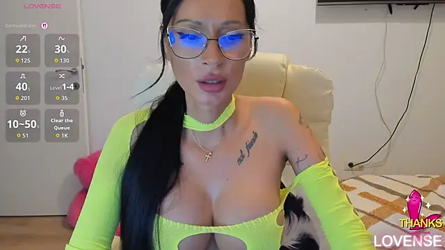 kissnicol32n Live XXX chat