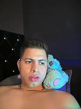 Chatroom XXX en direct de Niicky1_