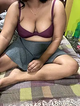 Show de sissarahotty na webcam