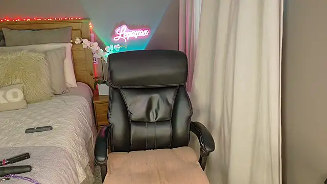 Lenaxox 웹캠 쇼