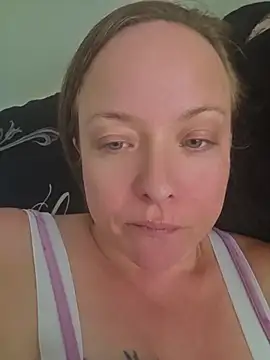 julimonroe Show in webcam