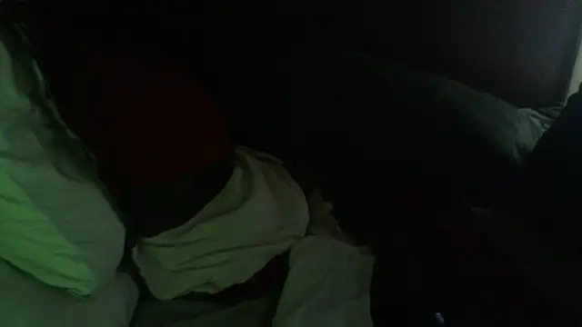 immikew1975's Live XXX Chat
