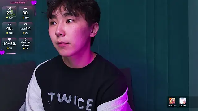 Chat +18 de HeejinWang ao vivo