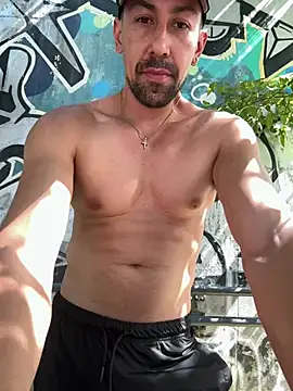 Chat XXX en directo de dantedesirexx